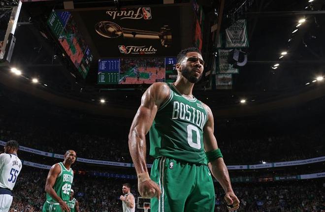 在关键时刻 在关键时刻