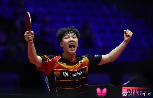 注目的U2 注目的U2