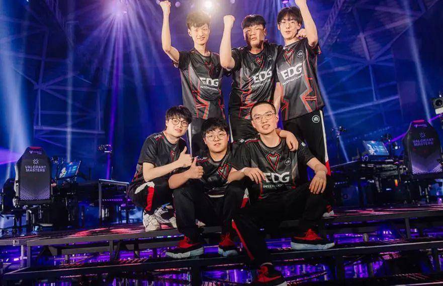 而历史上的 而历史上的