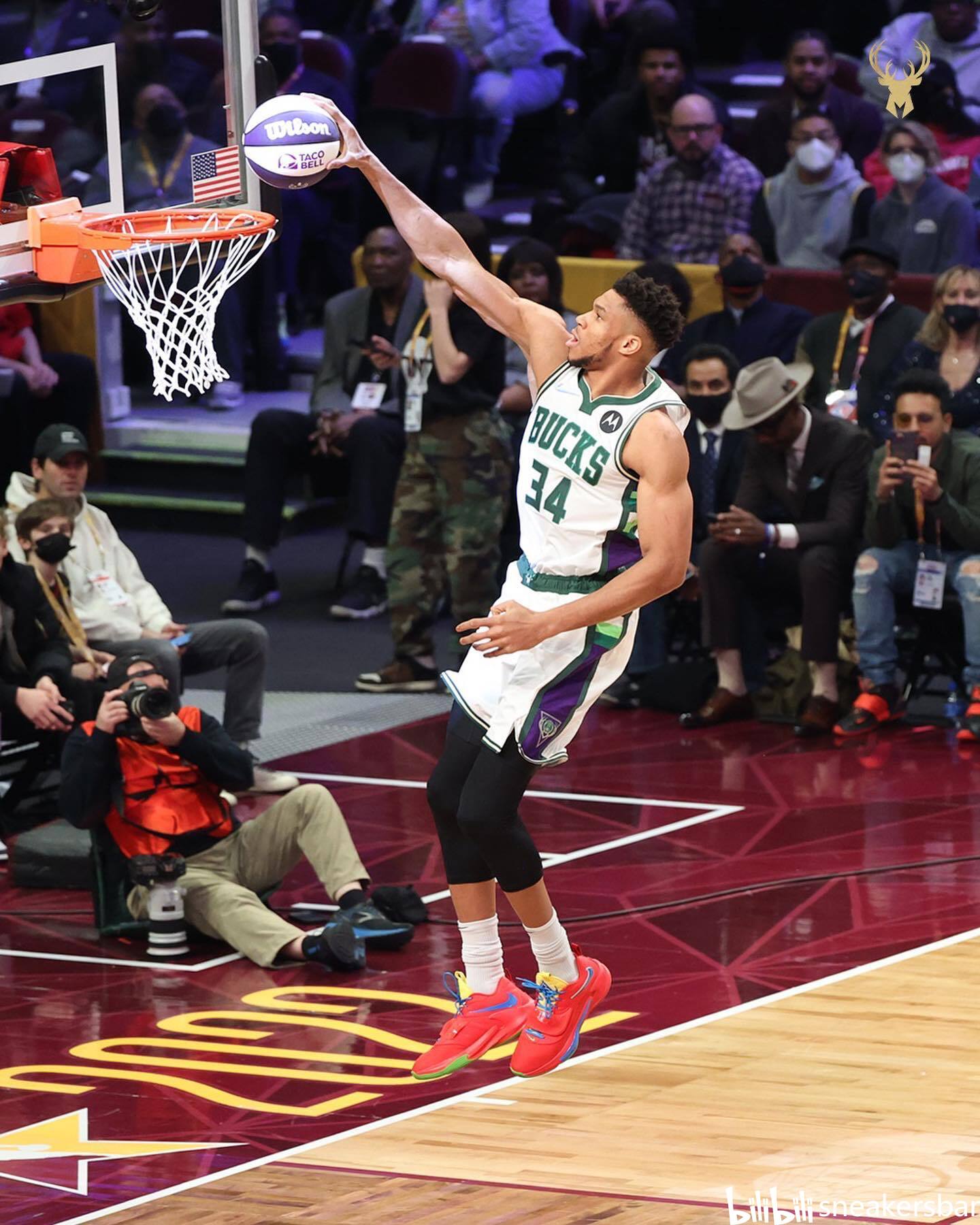 他在巴塞罗 他在巴塞罗