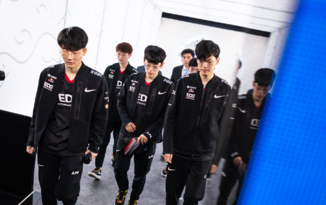 韧带的压力 韧带的压力